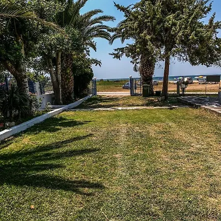 Apartment Galinis' Sea Front *